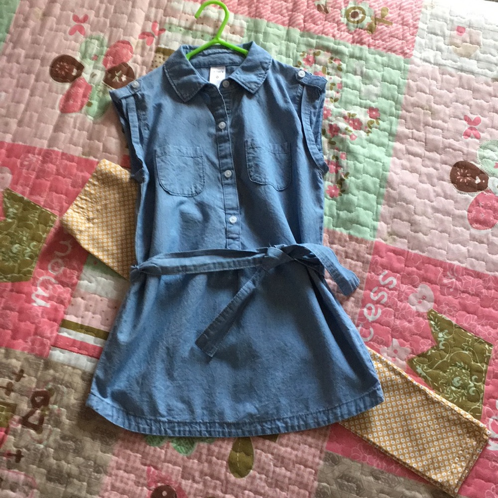 2 piece Carter’s outfit
